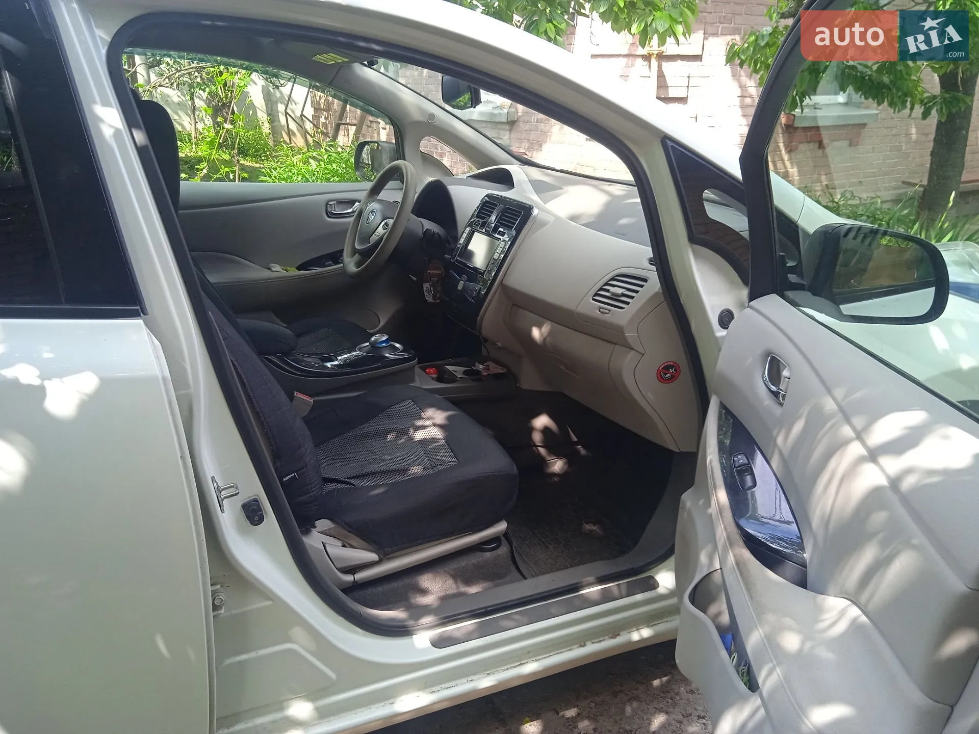 2012 Nissan Leaf - мініатюра 2