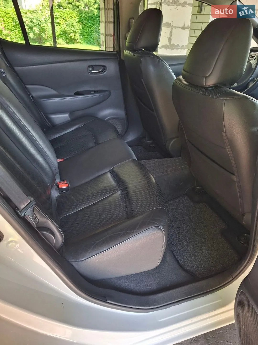 2014 Nissan Leaf - мініатюра 11