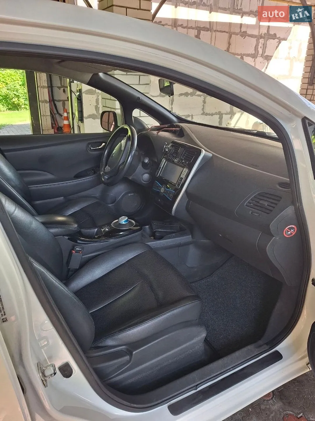 2014 Nissan Leaf - мініатюра 12