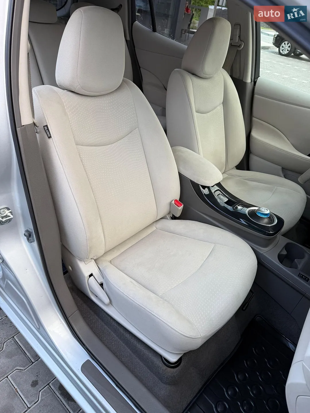 2012 Nissan Leaf - мініатюра 65