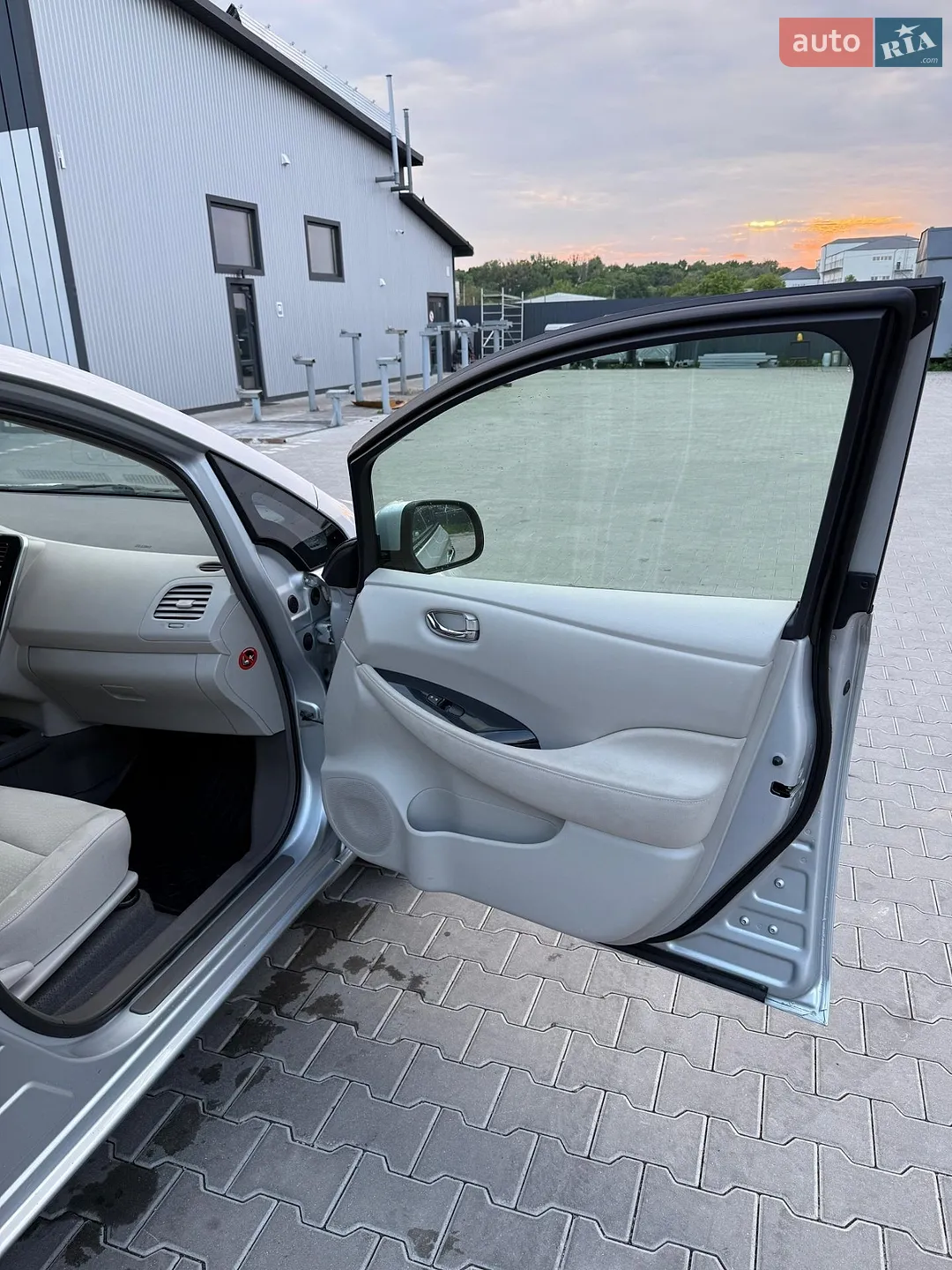 2012 Nissan Leaf - мініатюра 59