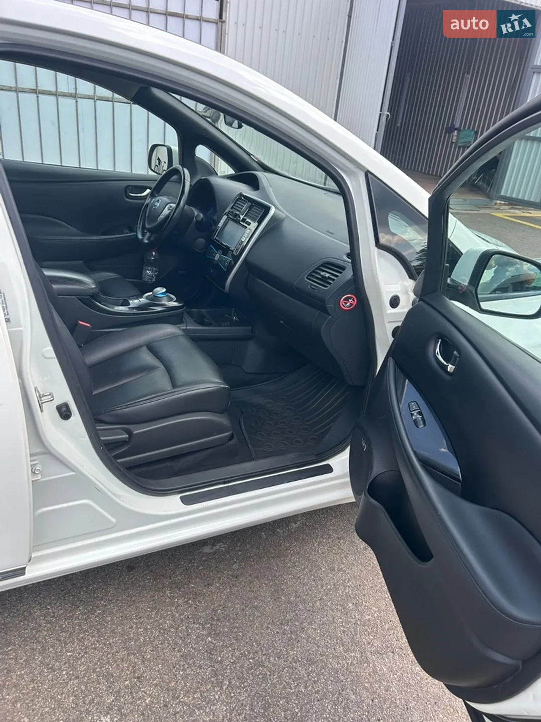 2014 Nissan Leaf - мініатюра 14