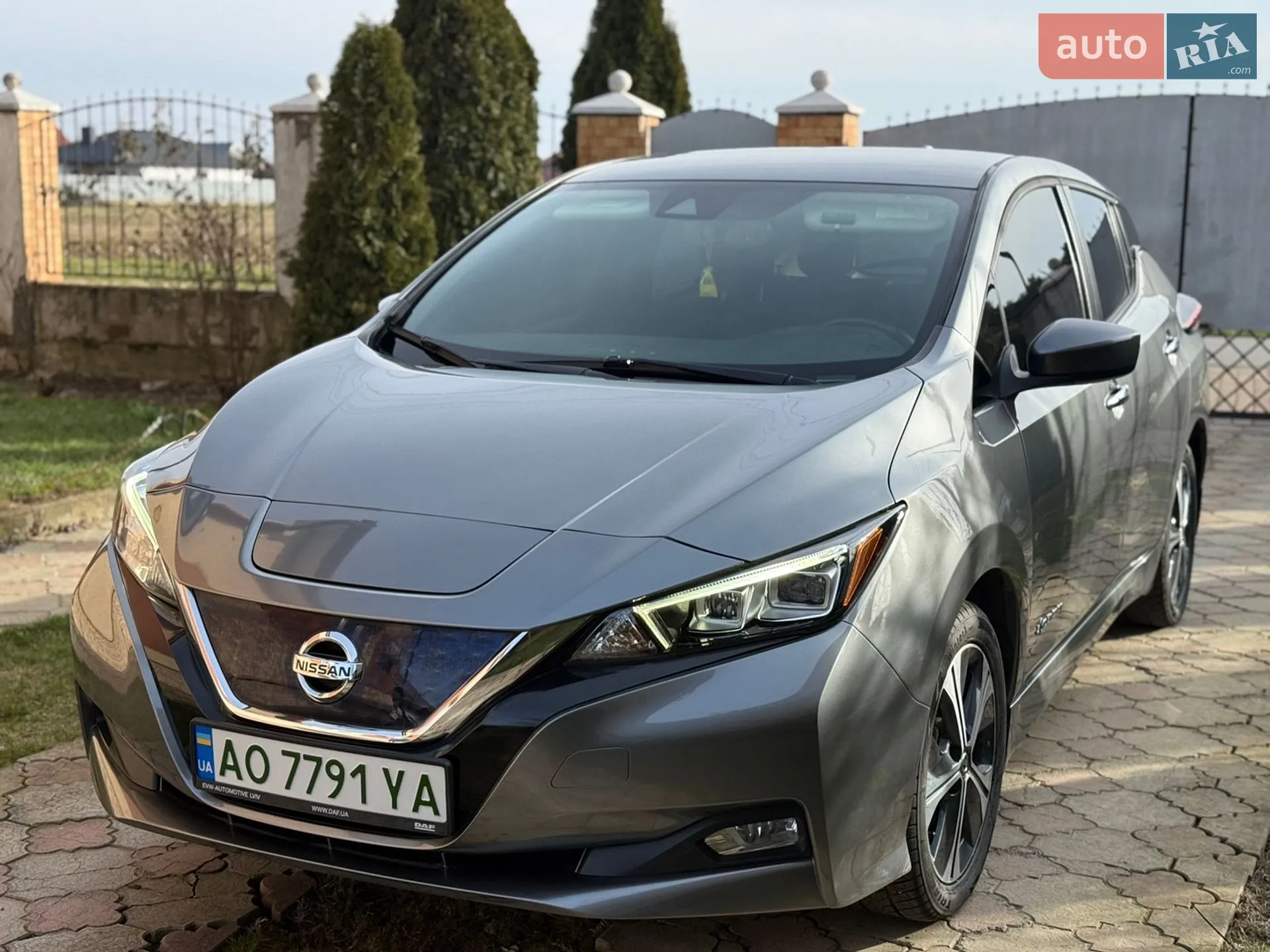 2019 Nissan Leaf - мініатюра 2