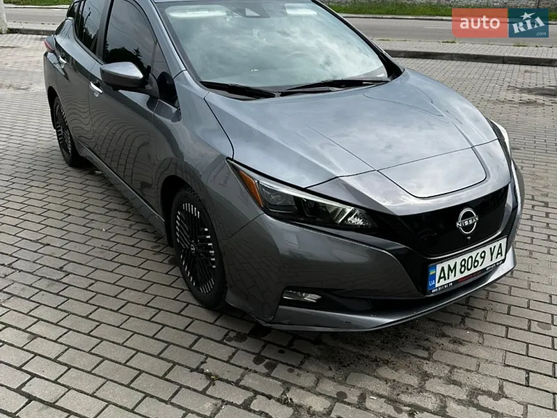 Nissan Leaf 2023