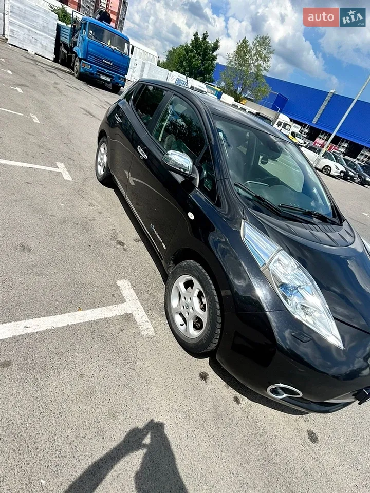 2013 Nissan Leaf - мініатюра 14