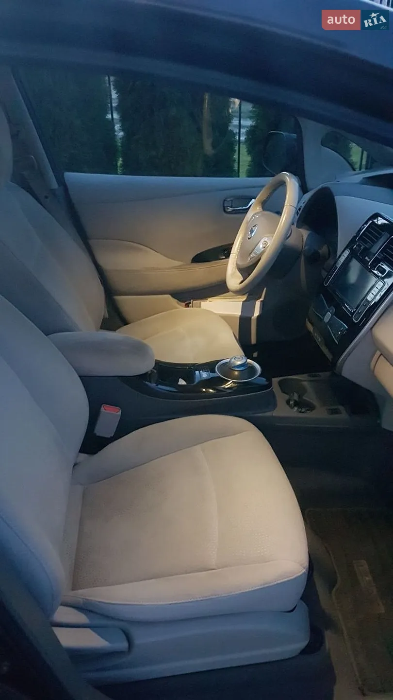 2016 Nissan Leaf - мініатюра 5