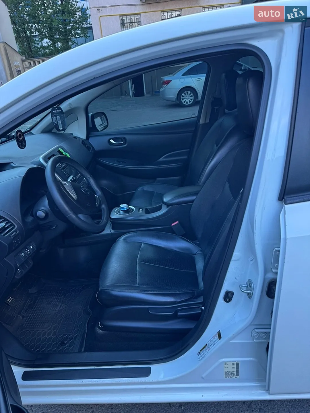 2016 Nissan Leaf - мініатюра 9