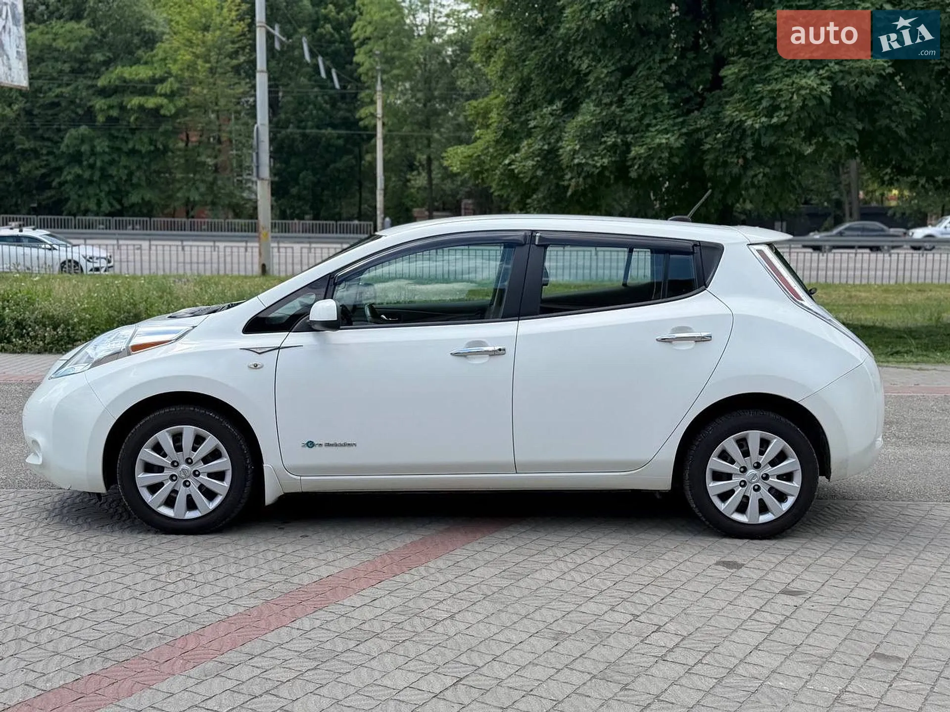 2014 Nissan Leaf - мініатюра 3