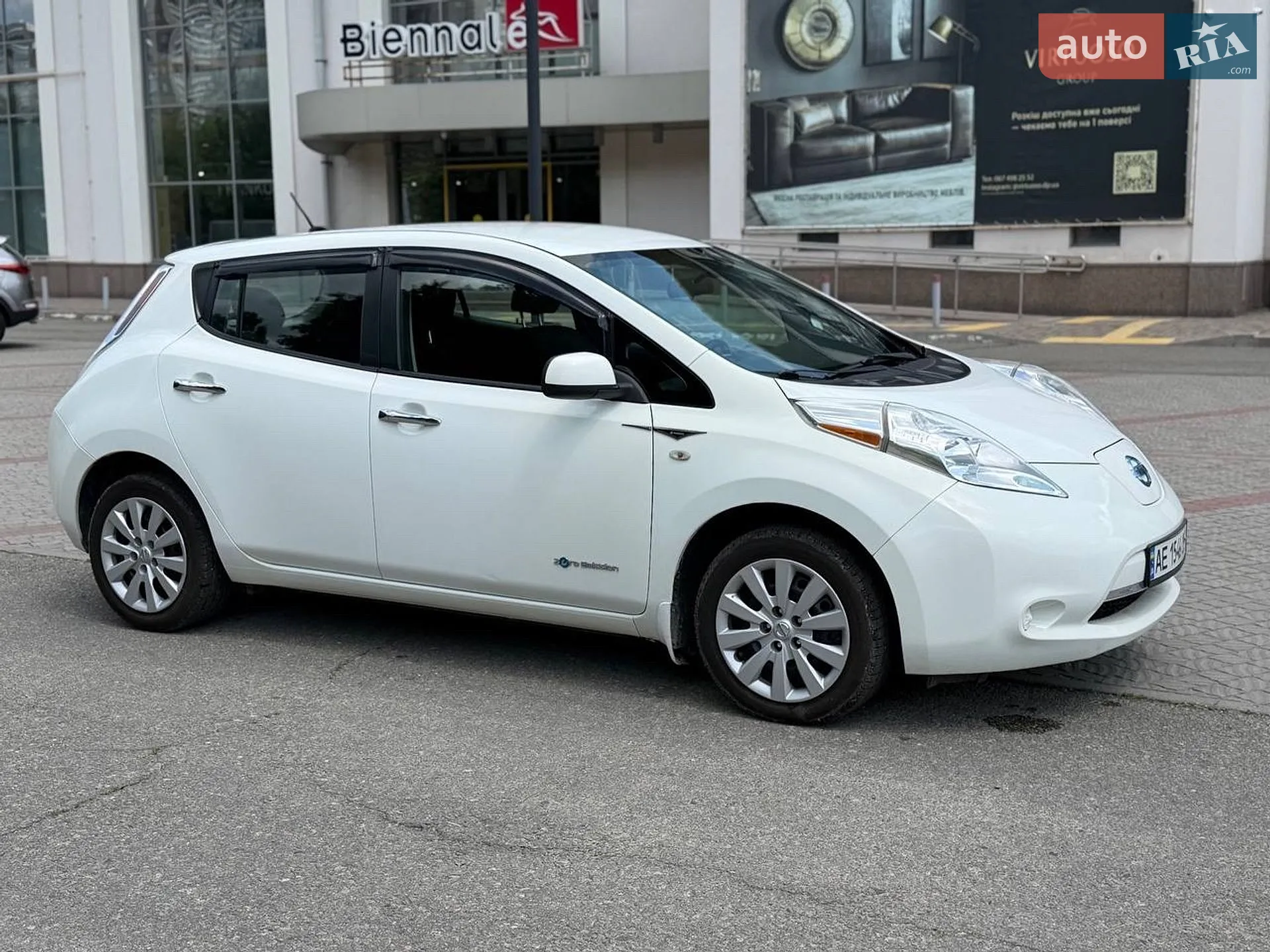 2014 Nissan Leaf - мініатюра 10