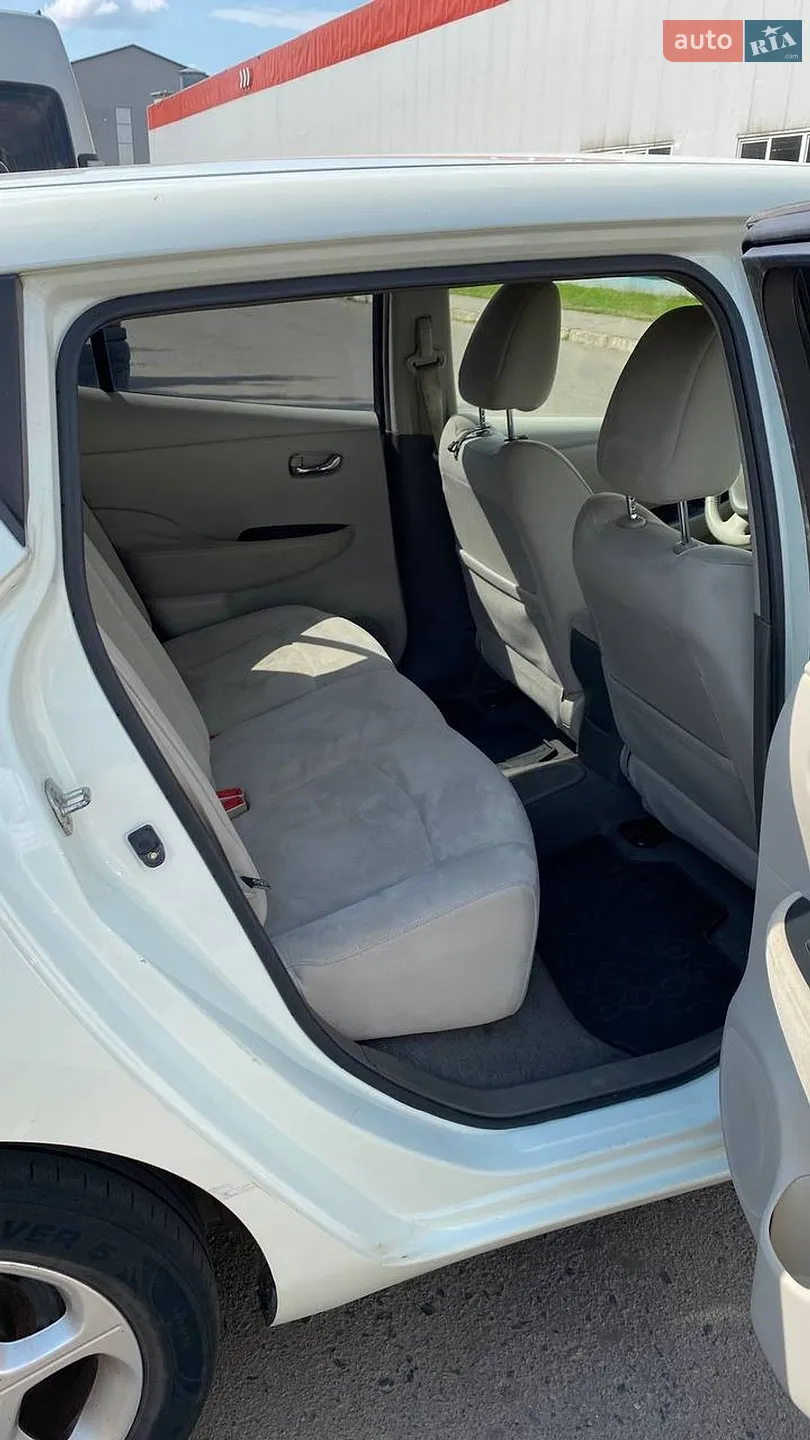 2012 Nissan Leaf - мініатюра 21