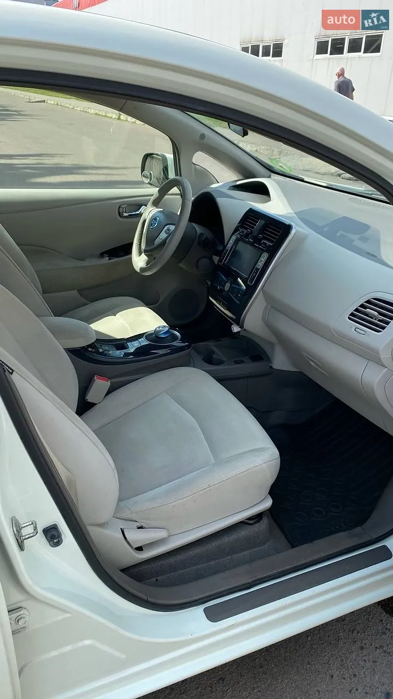 2012 Nissan Leaf - мініатюра 39