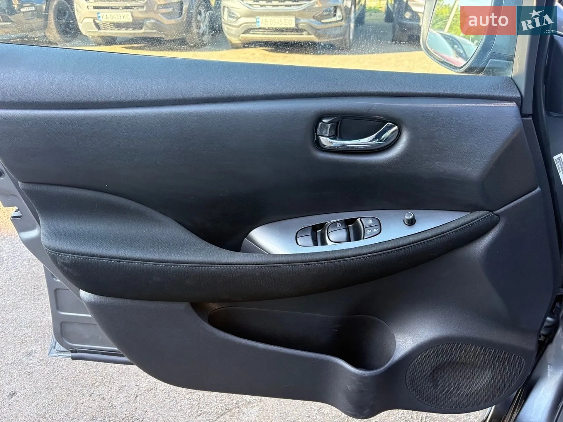 2022 Nissan Leaf - мініатюра 16