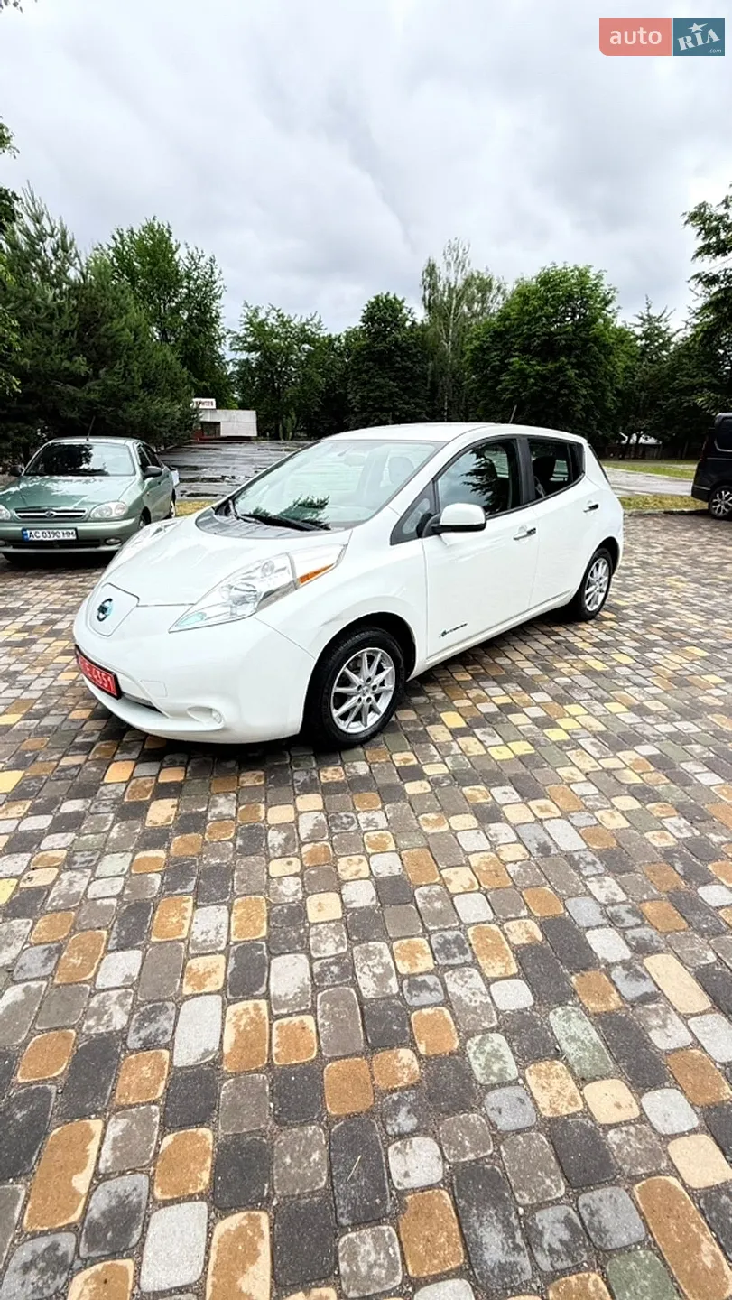 2015 Nissan Leaf - мініатюра 2