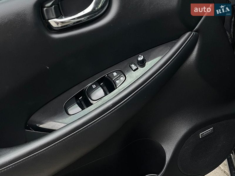 Хетчбек Nissan Leaf 2013 в Звенигородці фото 13 Хетчбек Nissan Leaf 2013 в Звенигородці