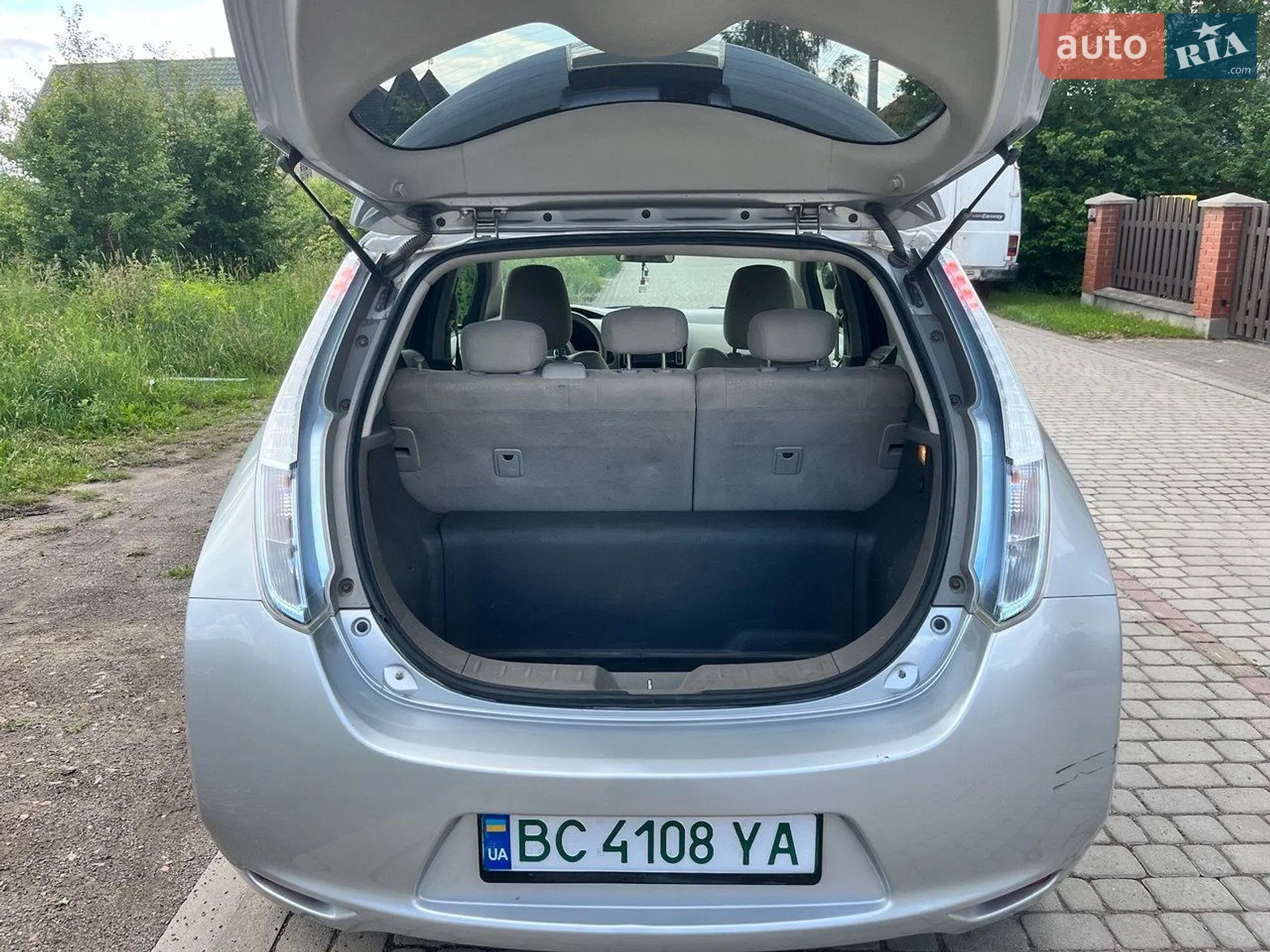 2012 Nissan Leaf - мініатюра 9