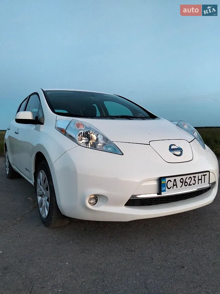 2017 Nissan Leaf - мініатюра 23