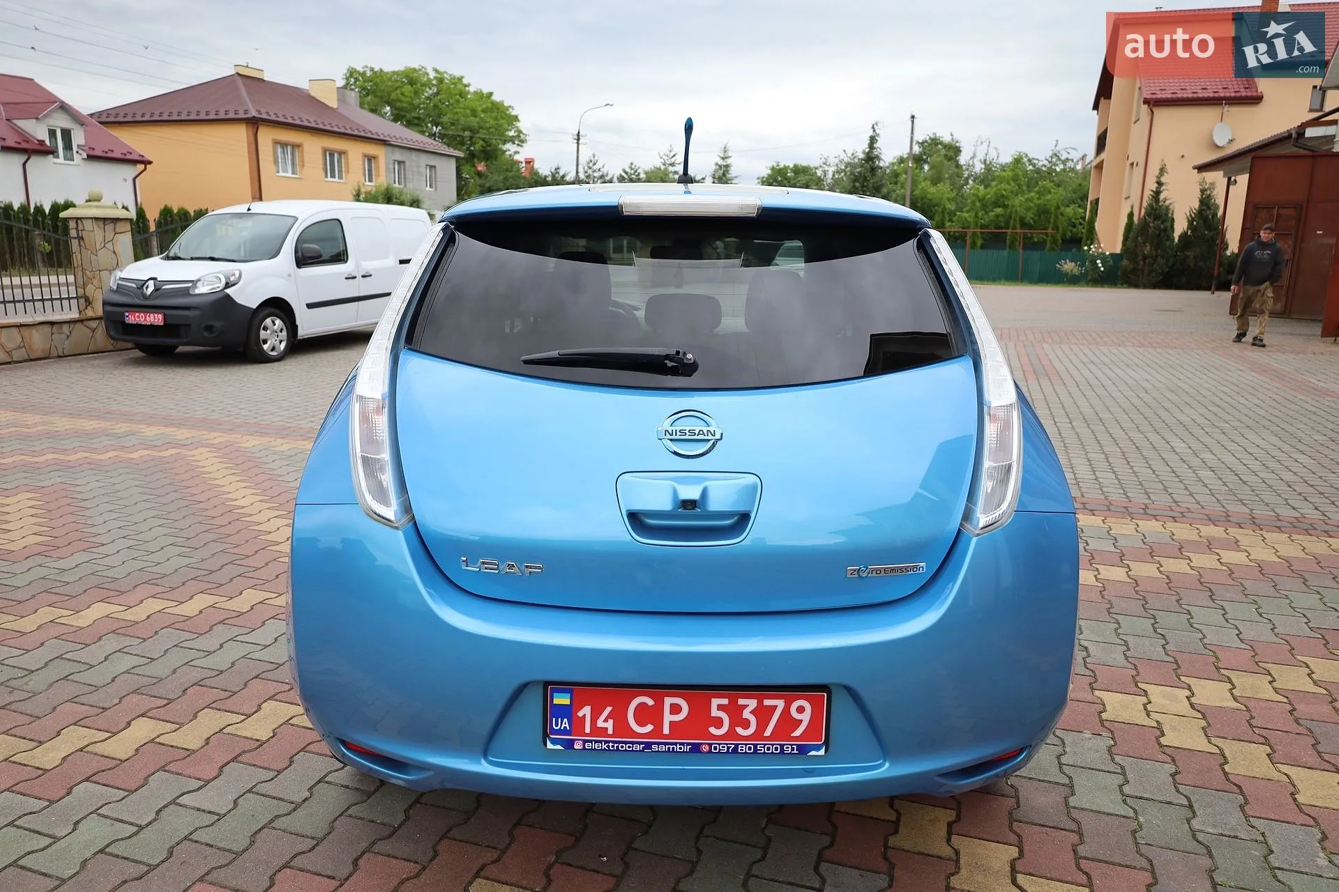 2013 Nissan Leaf - мініатюра 18
