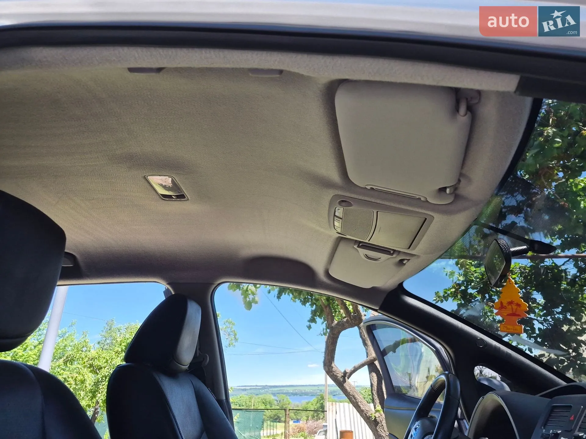 2015 Nissan Leaf - мініатюра 32