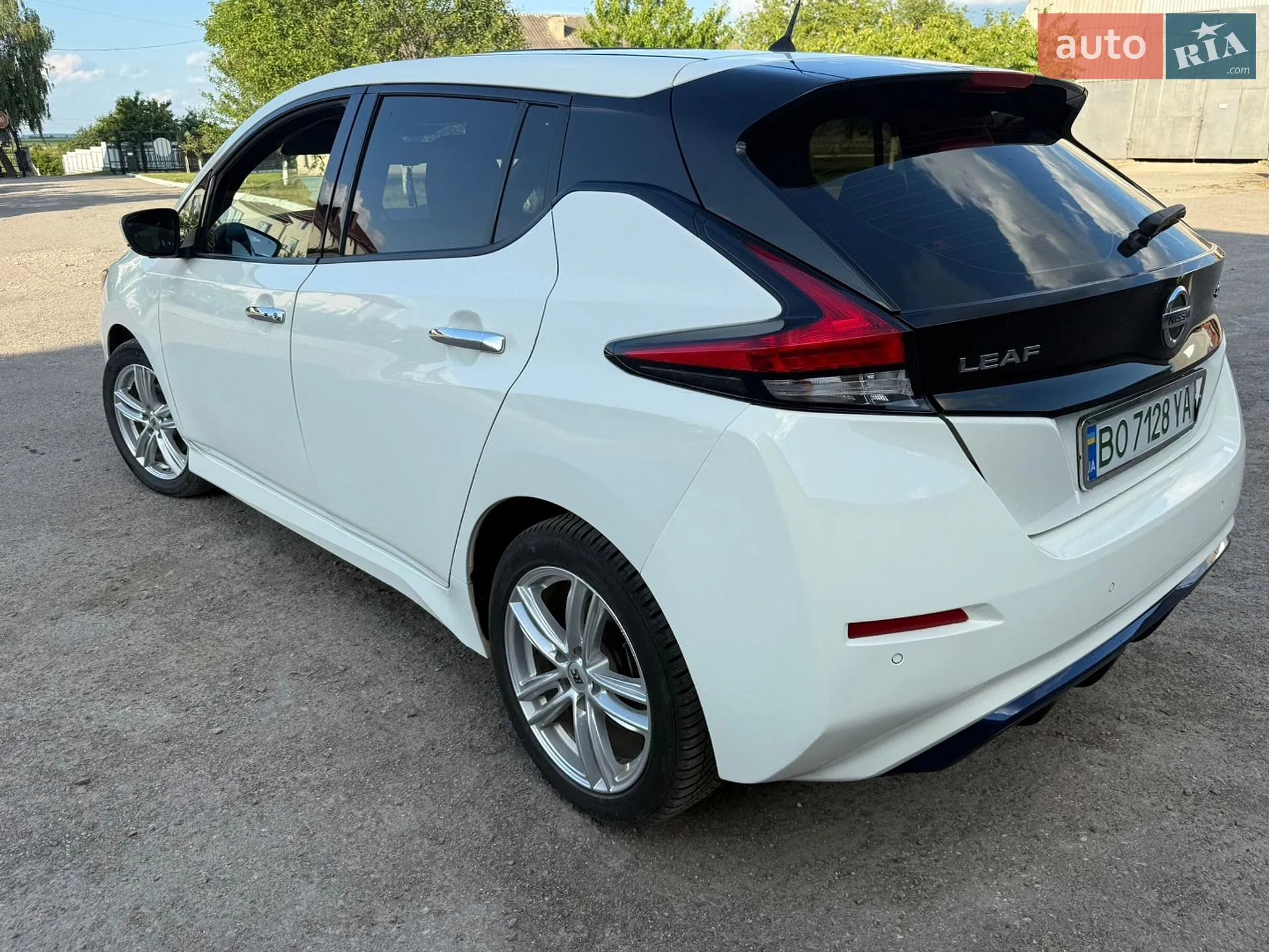 2020 Nissan Leaf - мініатюра 4