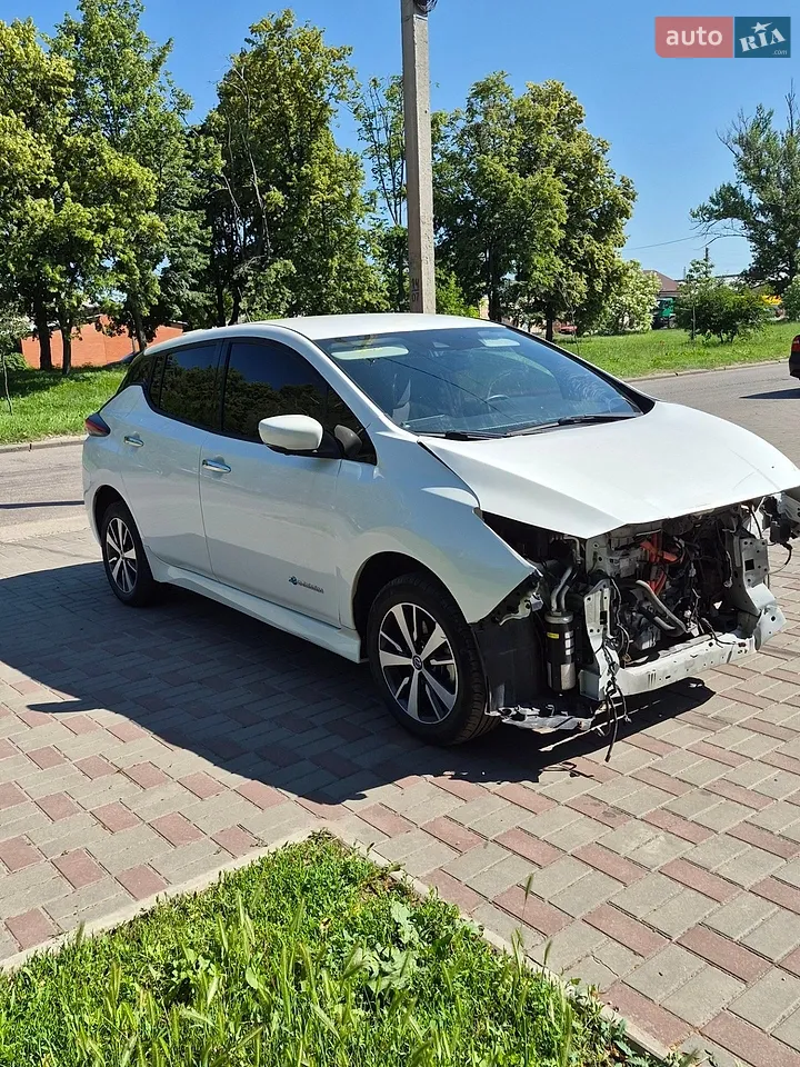 2018 Nissan Leaf - мініатюра 21