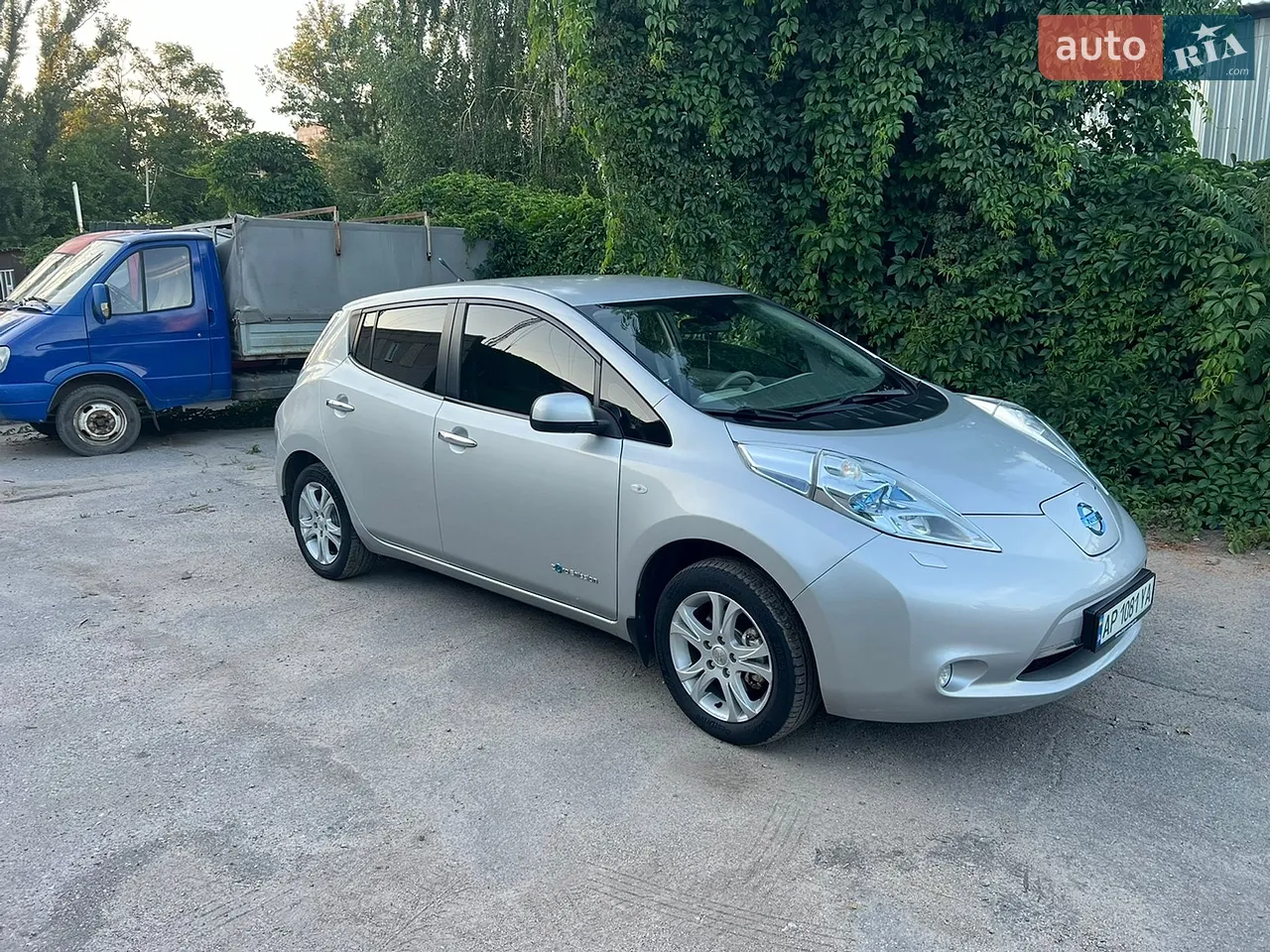 2011 Nissan Leaf - мініатюра 17