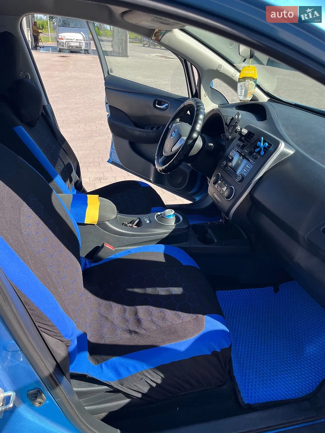 2014 Nissan Leaf - мініатюра 17