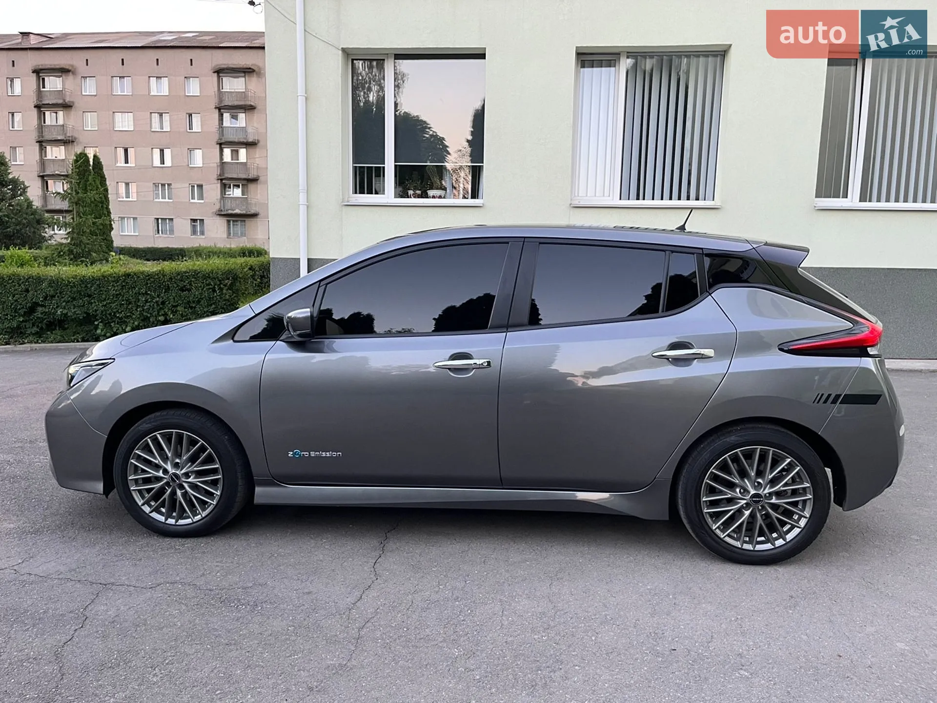 2019 Nissan Leaf - мініатюра 11