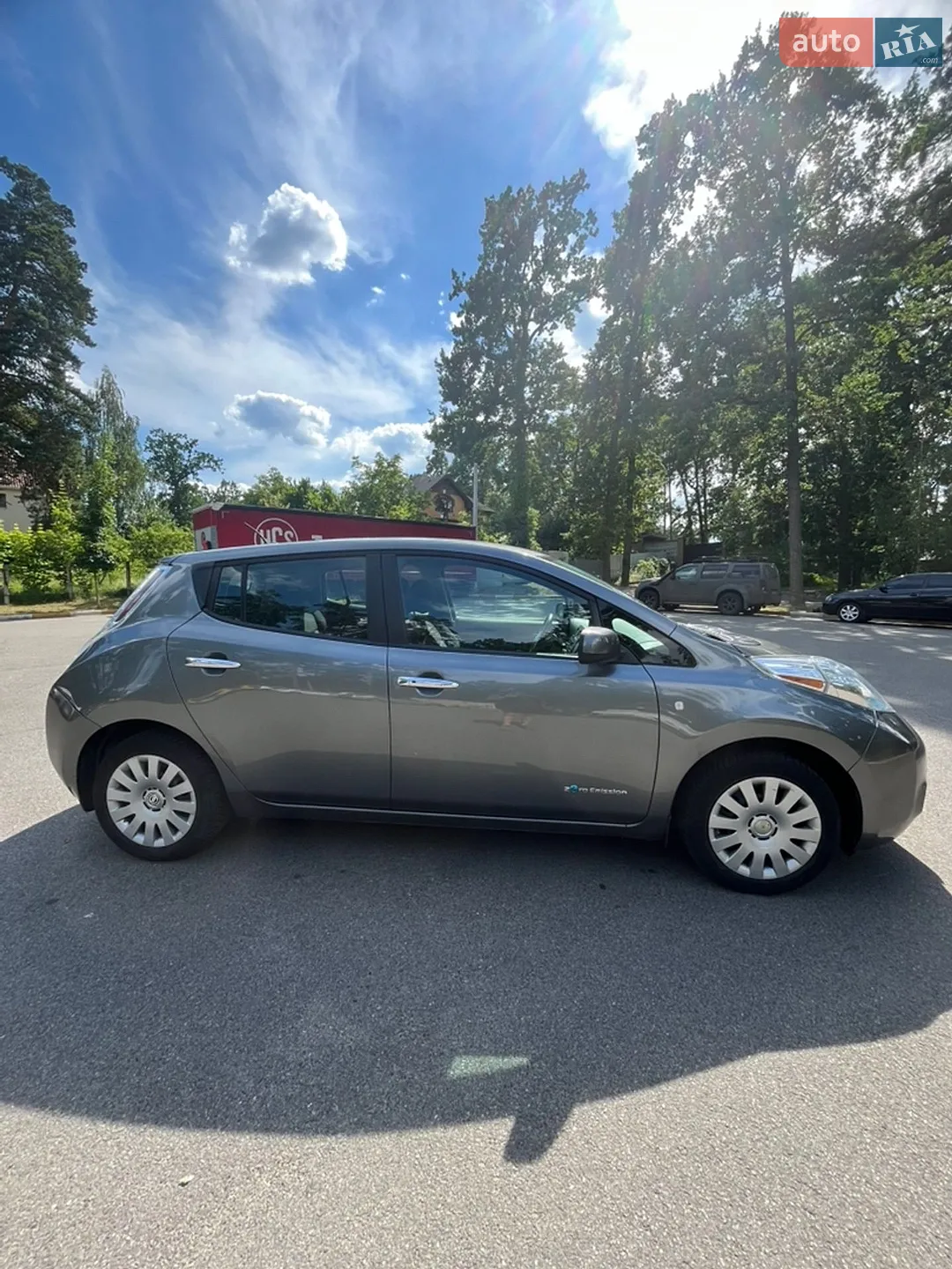2015 Nissan Leaf - мініатюра 10