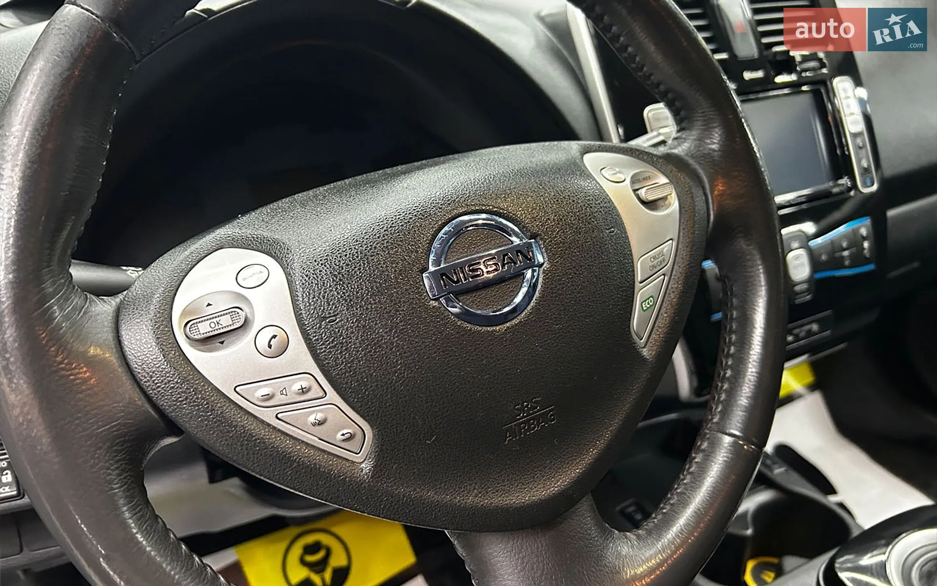 2017 Nissan Leaf - мініатюра 14