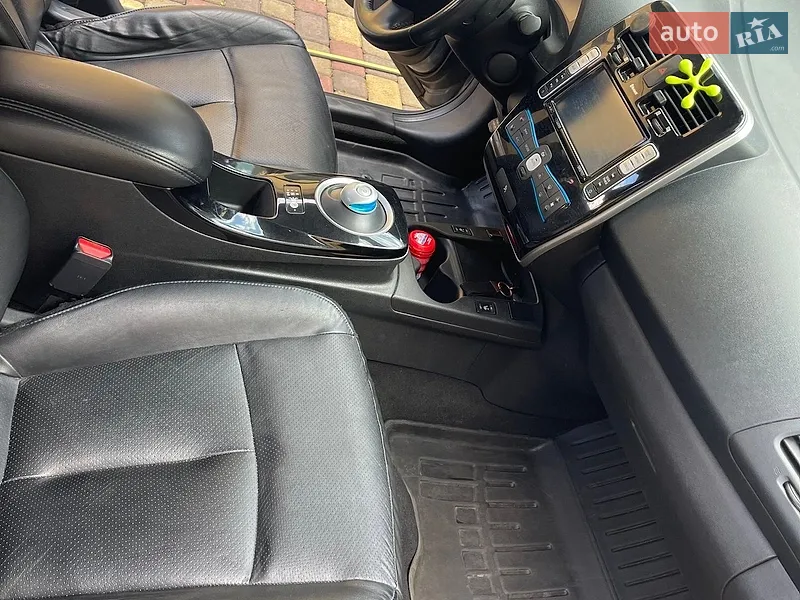 Nissan Leaf 2015 VIN SJNFAAZE0U6039400 фото оголошення 8 з 43