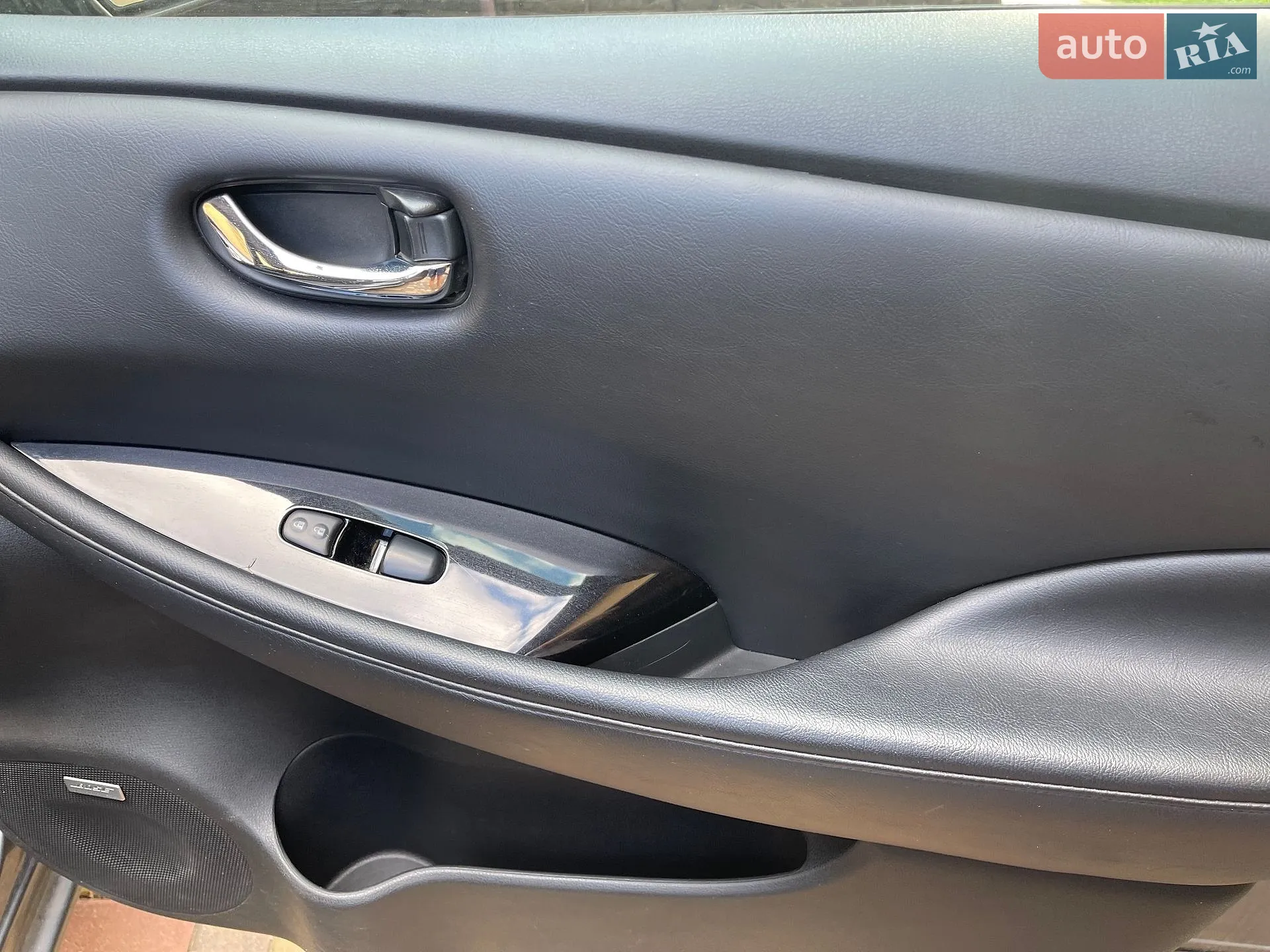 2015 Nissan Leaf - мініатюра 9