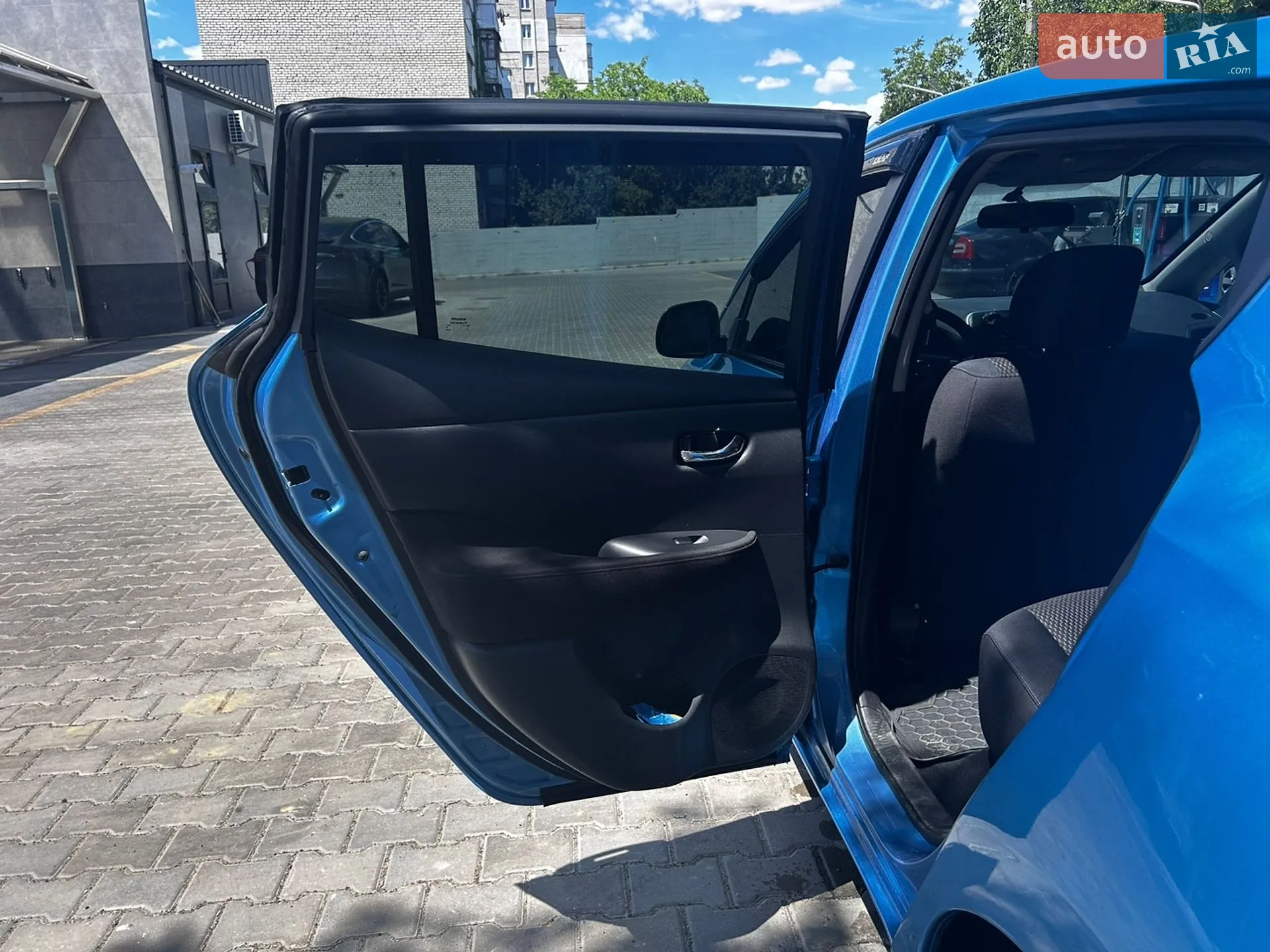 2014 Nissan Leaf - мініатюра 12