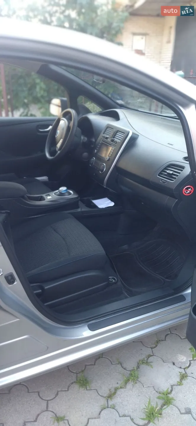 2013 Nissan Leaf - мініатюра 24