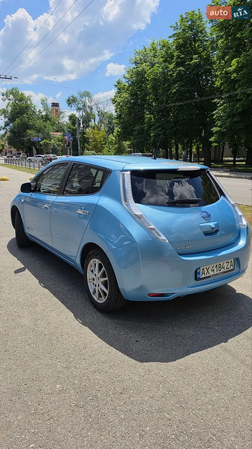 2016 Nissan Leaf - мініатюра 4