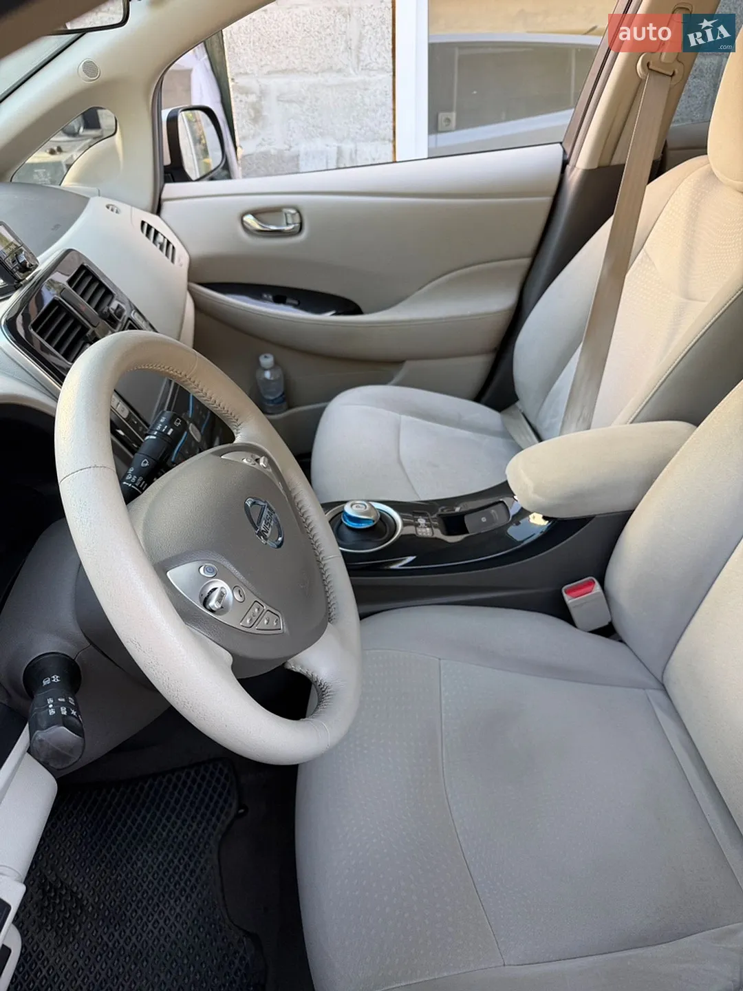 2012 Nissan Leaf - мініатюра 13