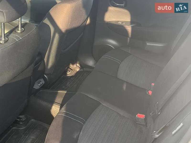 Nissan Leaf 2021 VIN 1N4AZ1BV4MC553981 фото оголошення 18 з 76