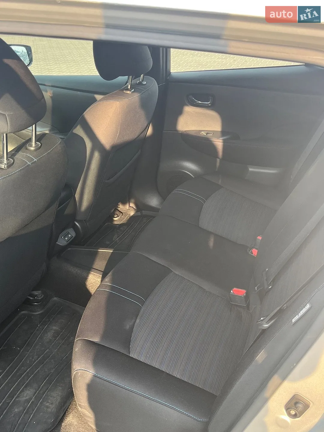 Nissan Leaf 2021 VIN 1N4AZ1BV4MC553981 фото оголошення 18 з 39
