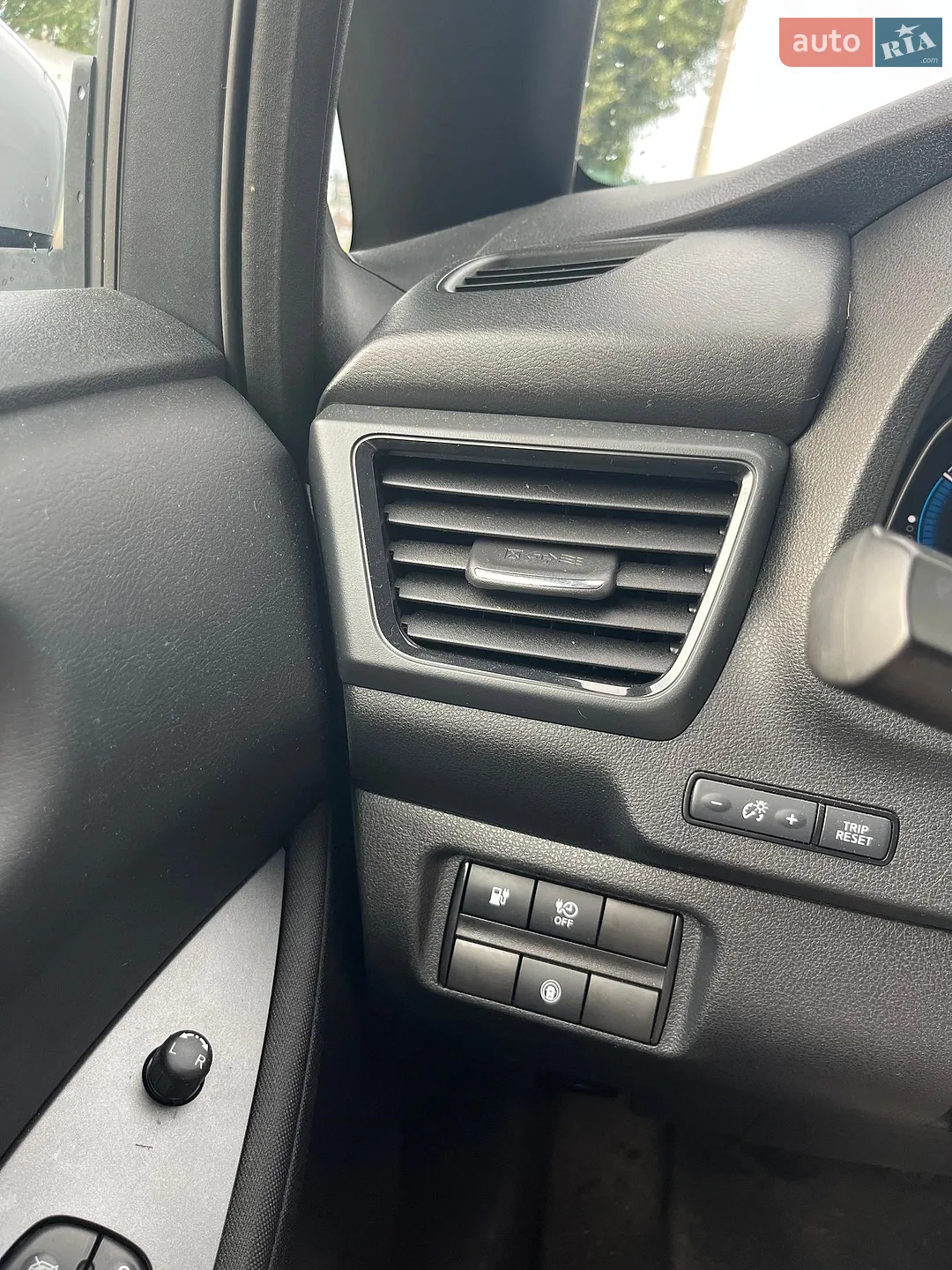 Nissan Leaf 2021 VIN 1N4AZ1BV4MC553981 фото оголошення 26 з 39