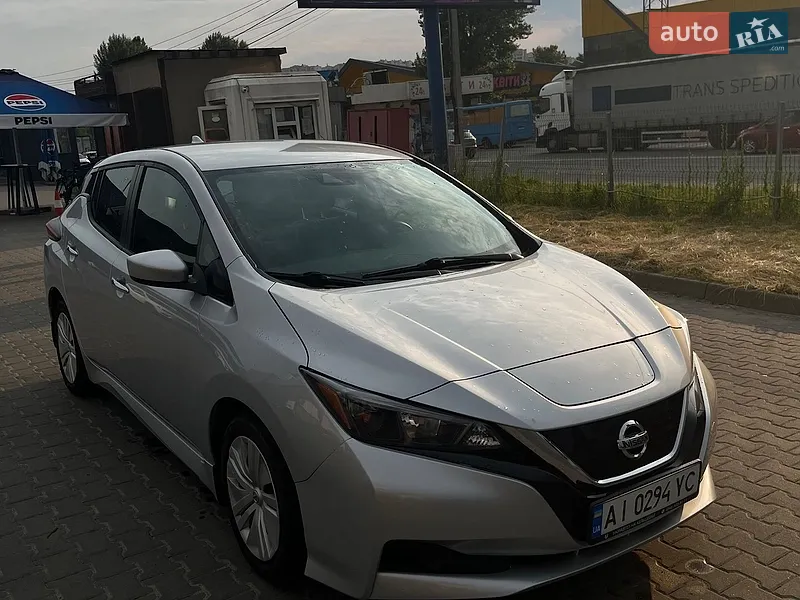 Nissan Leaf 2021 VIN 1N4AZ1BV4MC553981 фото оголошення 32 з 76