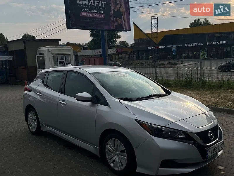 Nissan Leaf 2021 VIN 1N4AZ1BV4MC553981 фото оголошення 35 з 76
