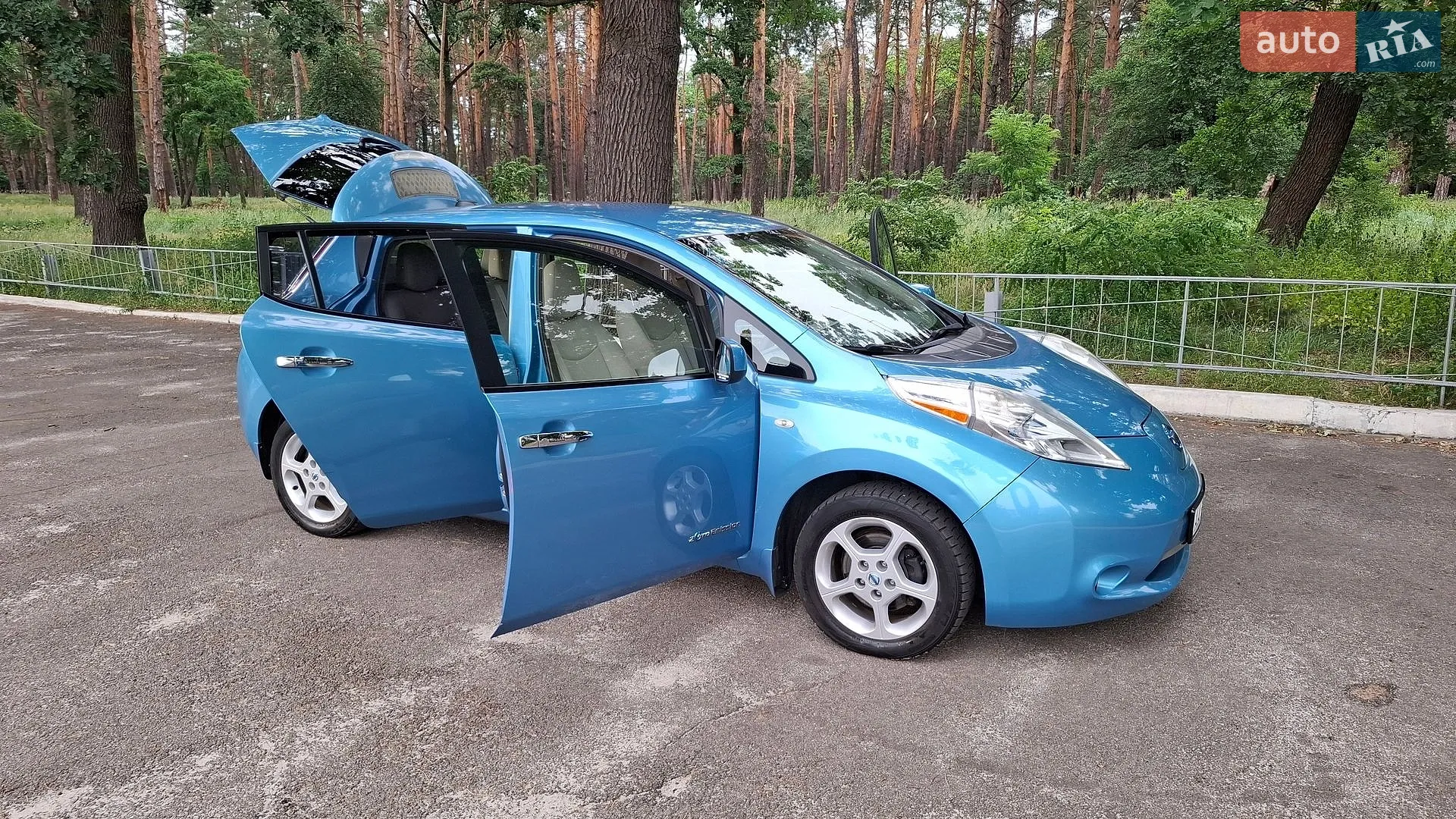 2011 Nissan Leaf - мініатюра 3