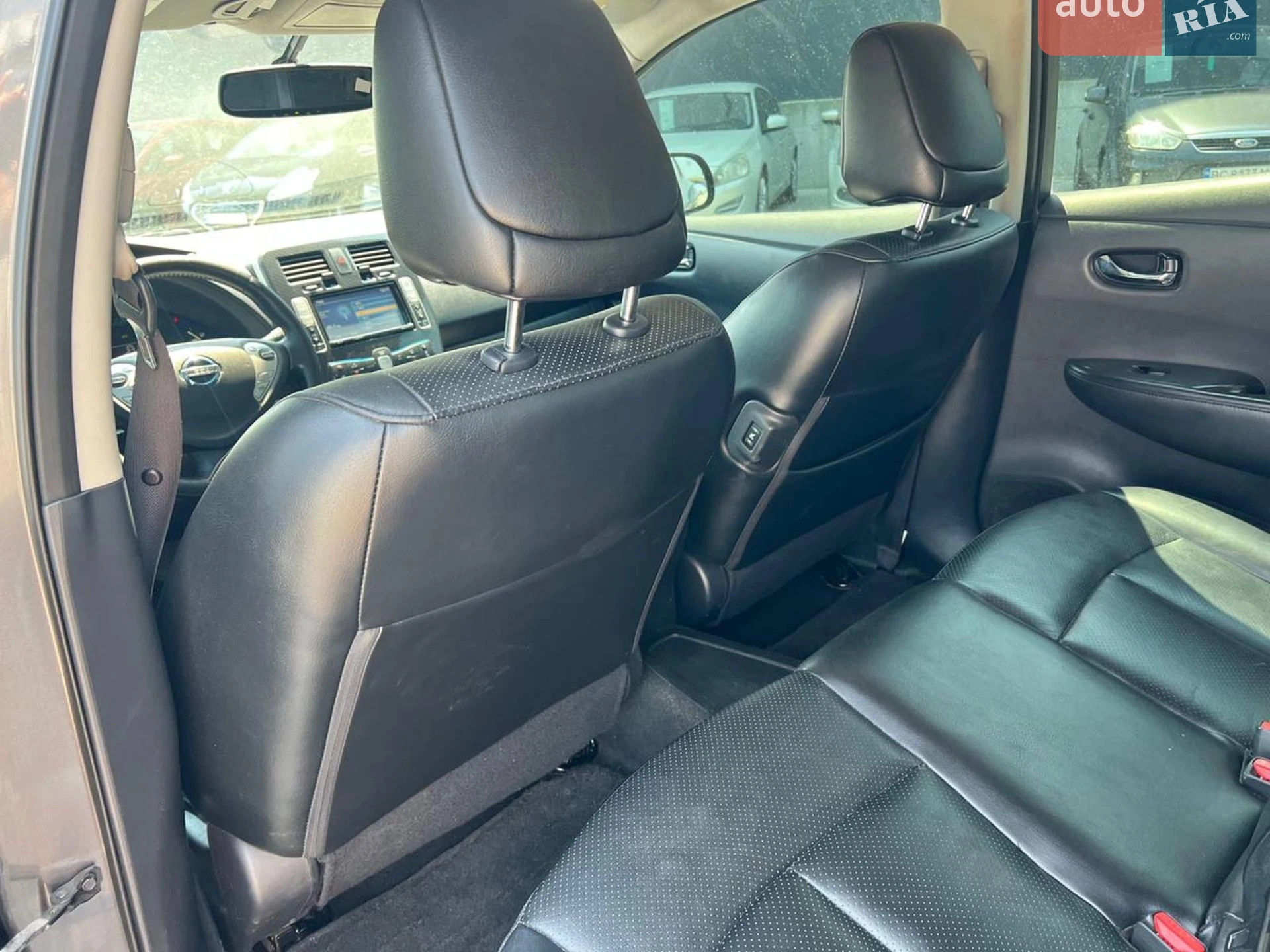 2014 Nissan Leaf - мініатюра 38