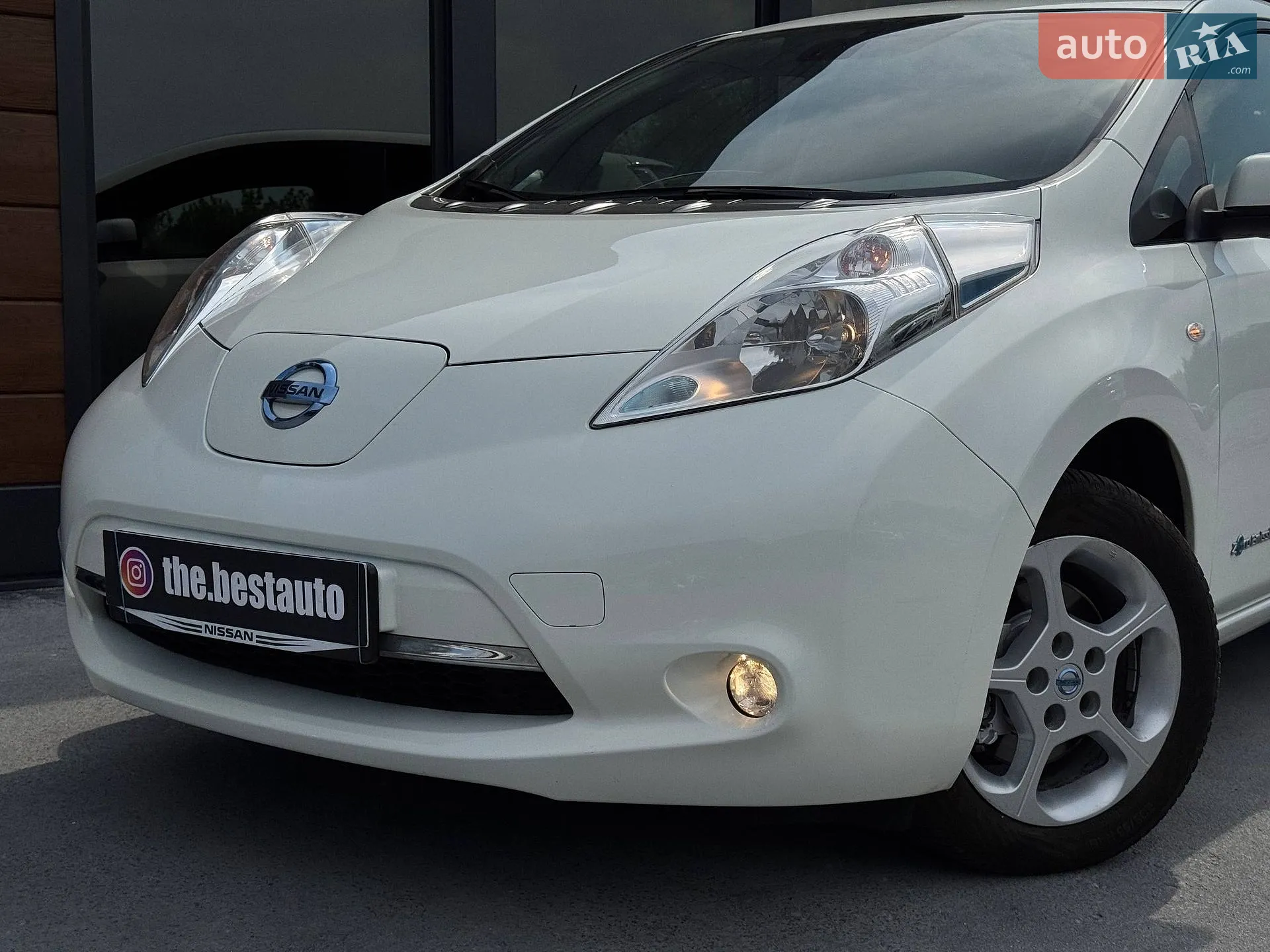 2016 Nissan Leaf - мініатюра 2