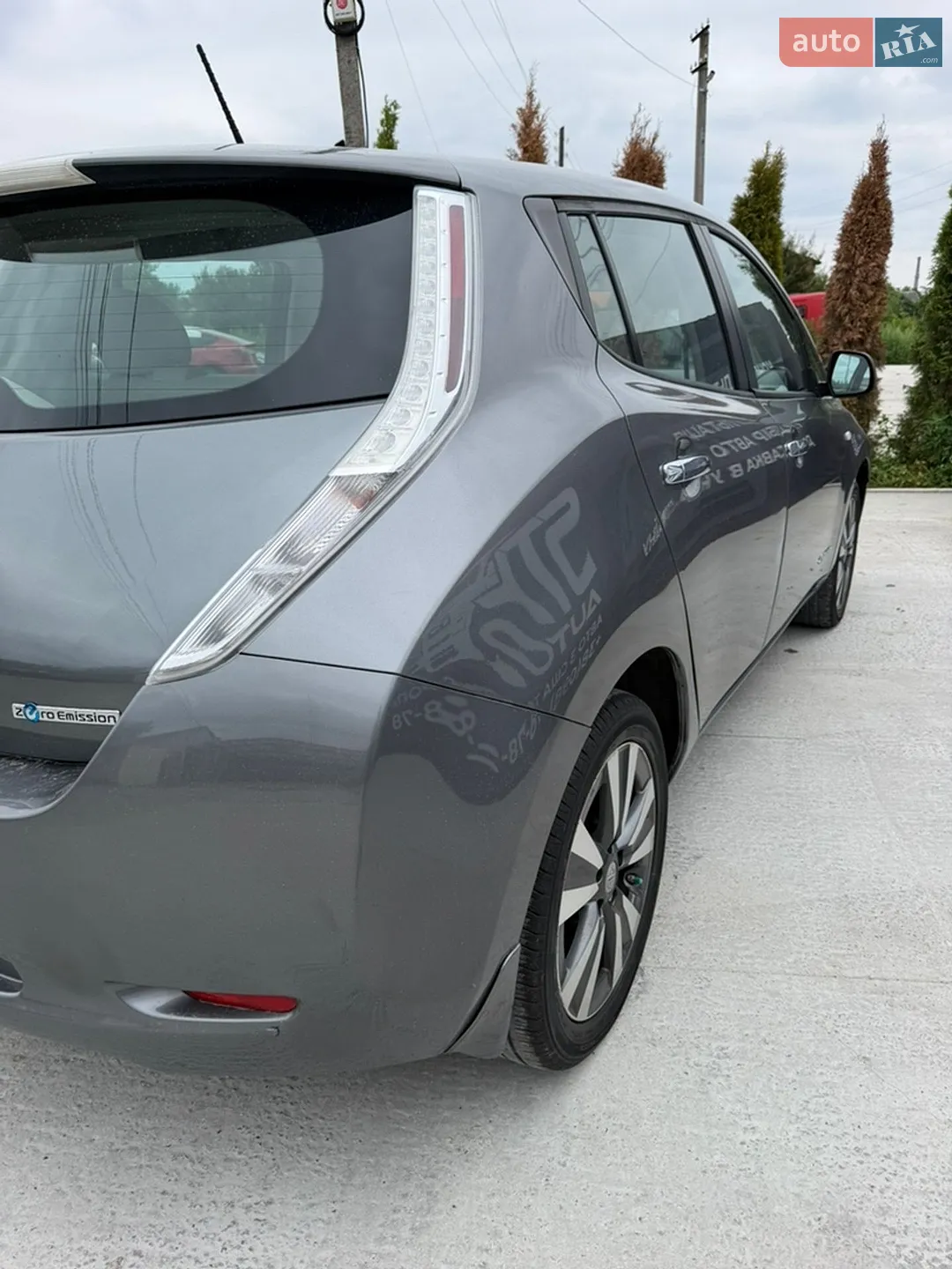 2015 Nissan Leaf - мініатюра 21
