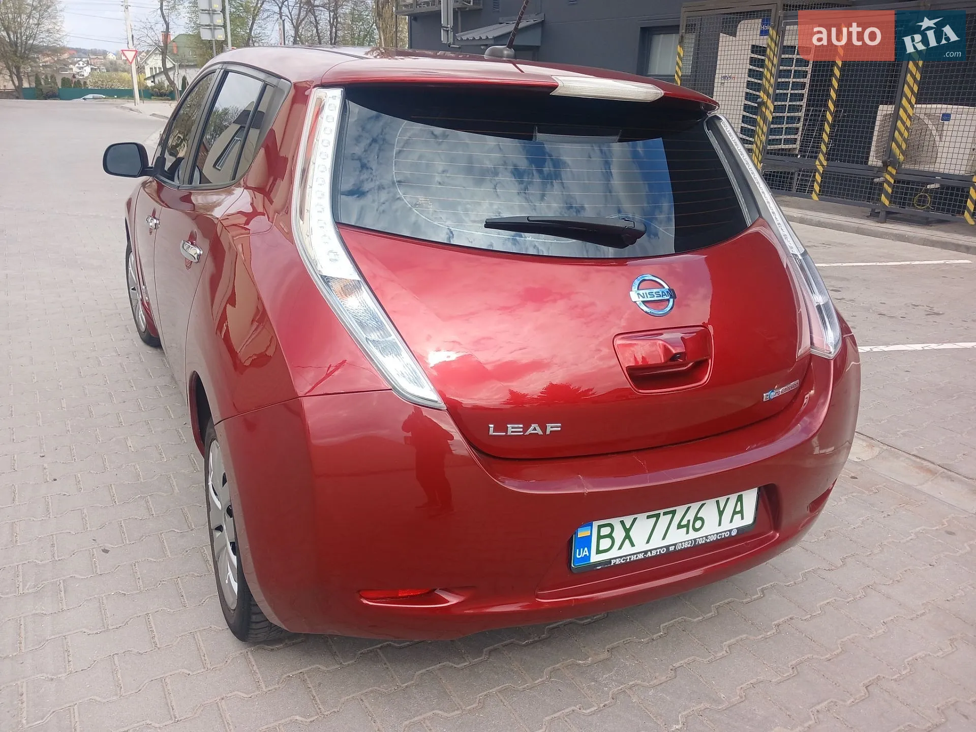 2015 Nissan Leaf - мініатюра 4