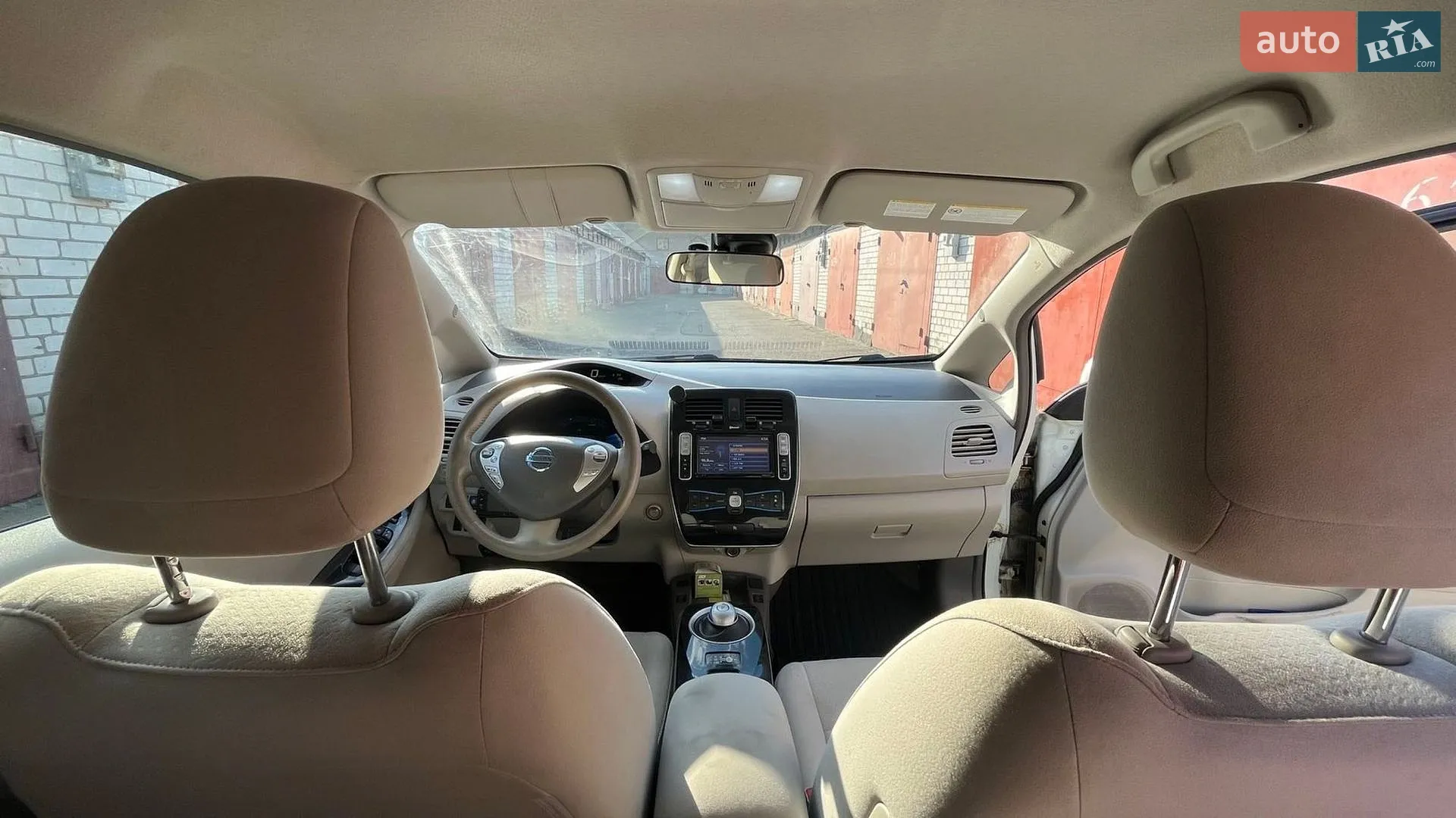 2012 Nissan Leaf - мініатюра 31