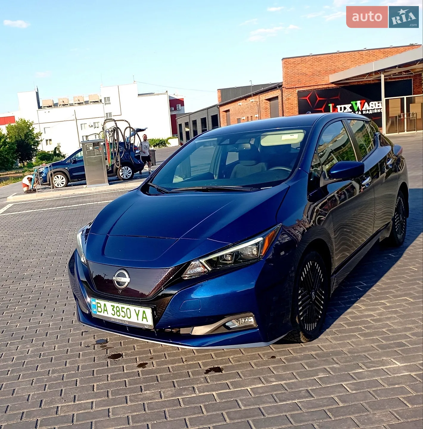2022 Nissan Leaf - фото 1