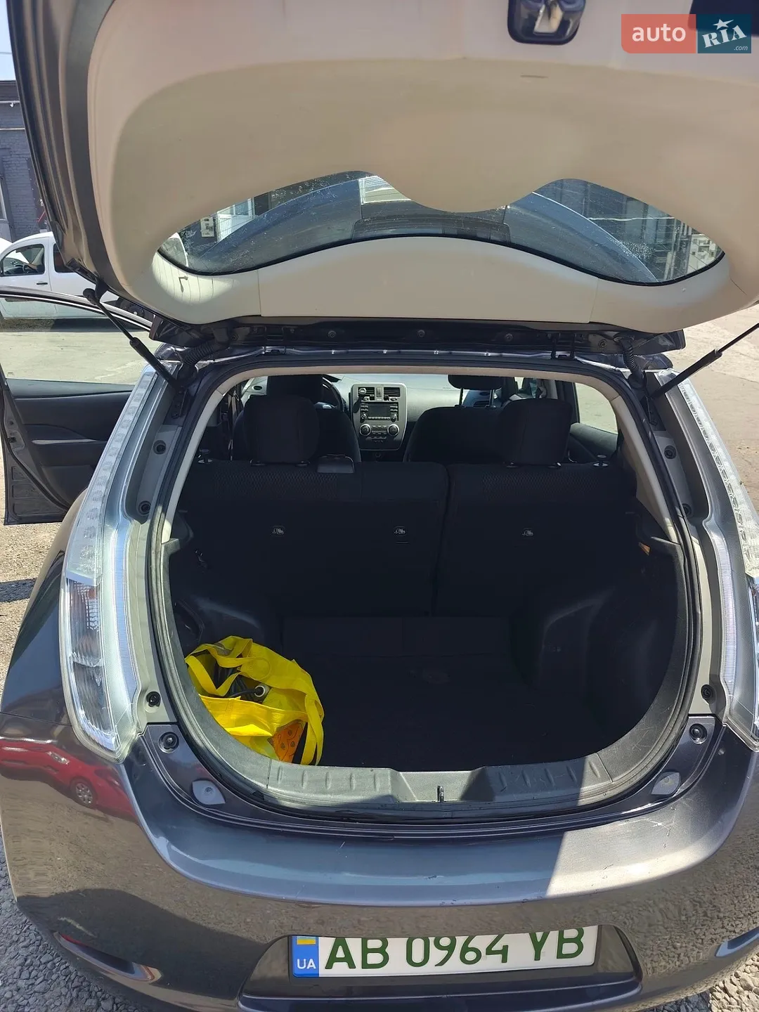 2013 Nissan Leaf - мініатюра 5