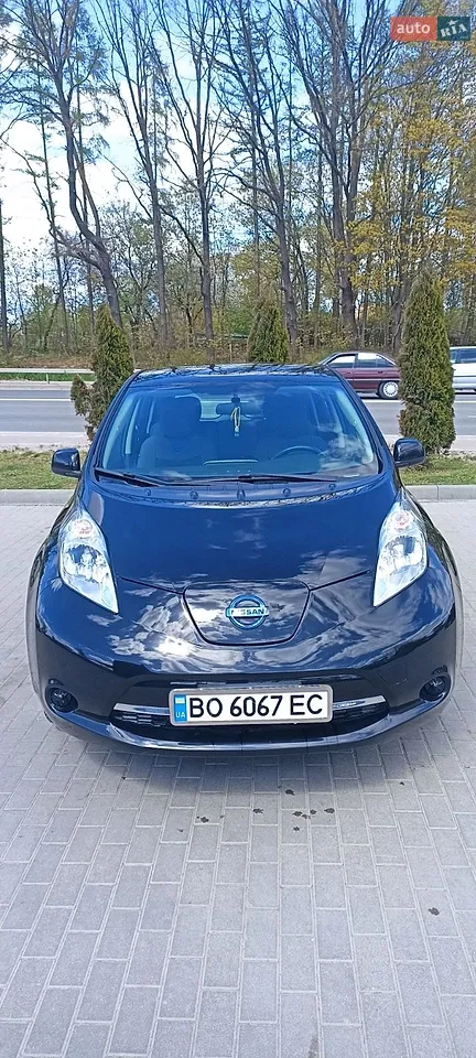 2017 Nissan Leaf - мініатюра 14