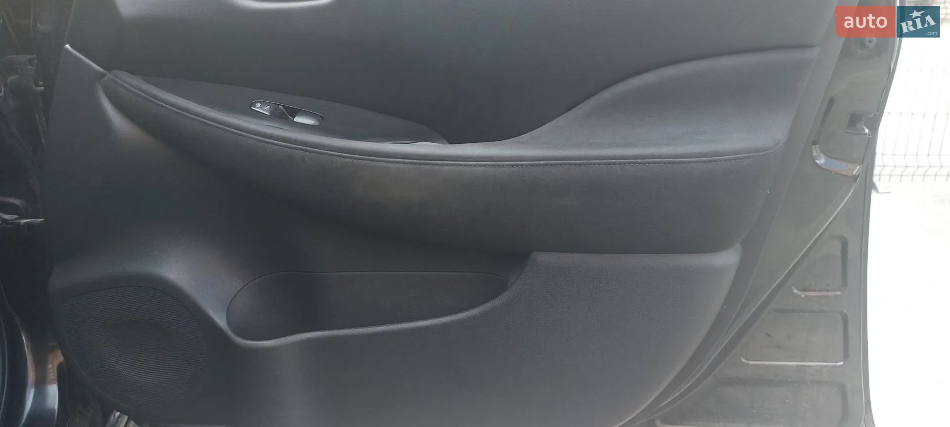2017 Nissan Leaf - мініатюра 8